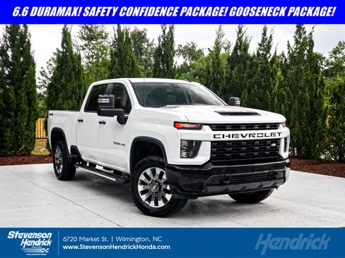 Used 2023 Chevrolet Silverado 2500 Custom w/ Custom Value Package AWD/4WD image 1