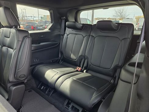 New 2026 Jeep Grand Cherokee L Limited image 29