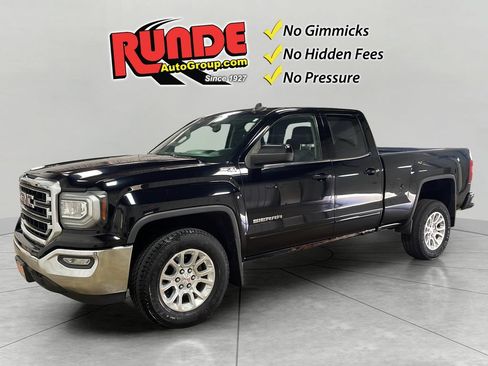 Used 2017 GMC Sierra 1500 SLE w/ SLE Value Package AWD/4WD image 1