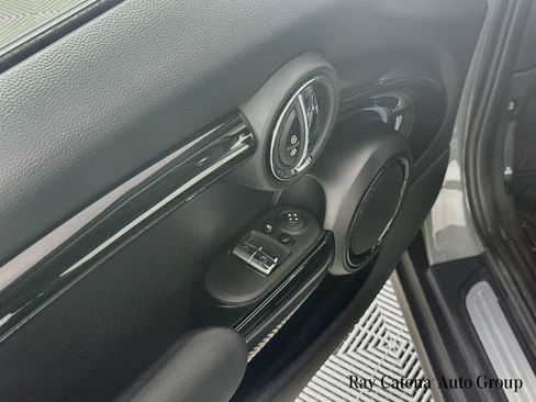 Used 2023 MINI Cooper S FWD image 18