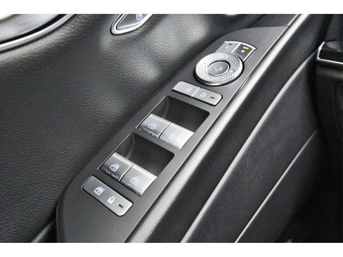 Used 2023 Genesis G80 2.5T image 19