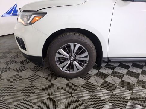 Used 2017 Nissan Pathfinder SL AWD/4WD image 25