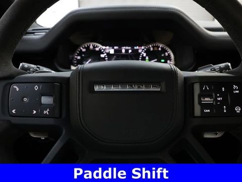 Used 2023 Land Rover Defender 90 V8 image 40