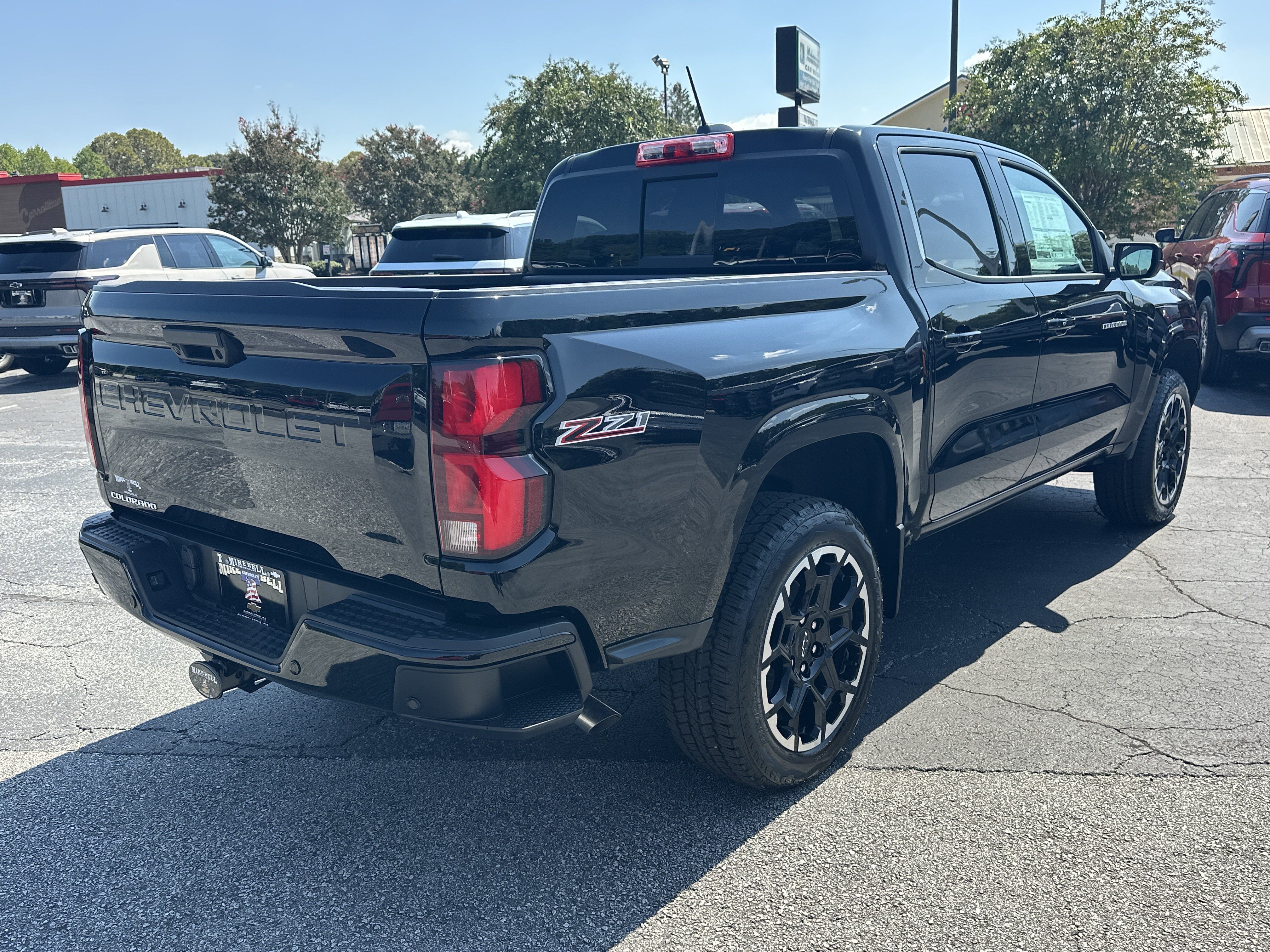 New 2026 Chevrolet Colorado Z71 w/ Z71 Convenience Package 2 AWD/4WD image 9