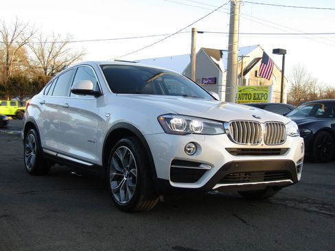 Used 2015 BMW X4 xDrive28i image 1