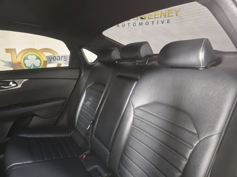 Used 2023 Kia Forte GT-Line w/ GT-Line Premium Package image 12