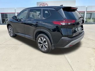Used 2023 Nissan Rogue SV AWD/4WD video 3