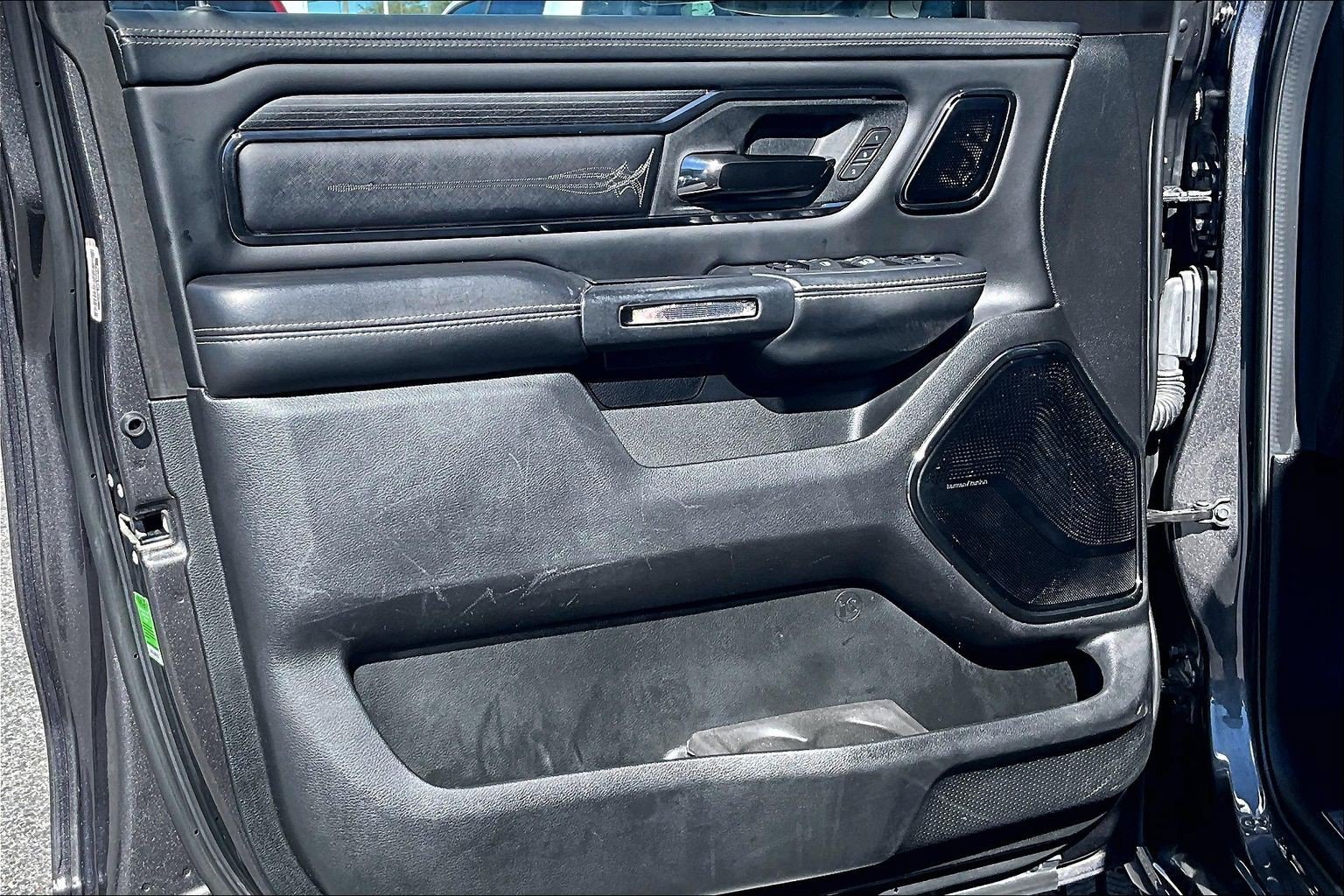 Used 2022 RAM 1500 Limited AWD/4WD image 21