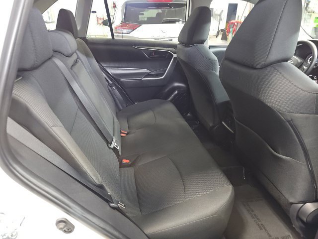 Certified 2025 Toyota RAV4 LE AWD/4WD image 34