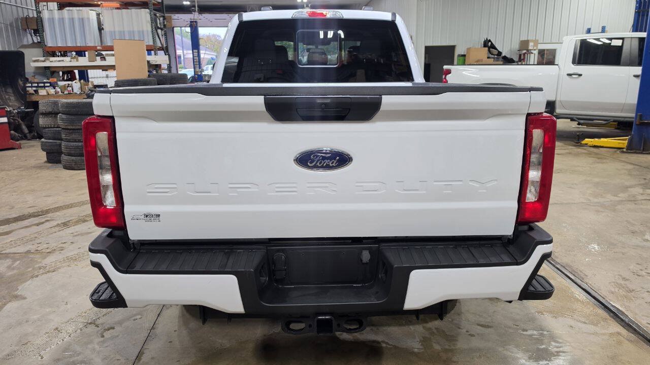 Used 2026 Ford F250 XL w/ STX Appearance Package AWD/4WD image 8
