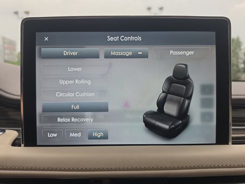 Used 2021 Lincoln Aviator Black Label w/ Dynamic Handling Package AWD/4WD image 31
