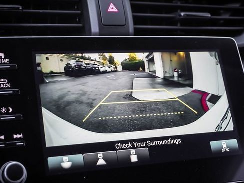 Used 2021 Honda Insight EX image 15