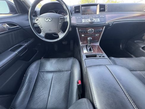 Used 2010 INFINITI M35 w/ Technology Pkg RWD image 10