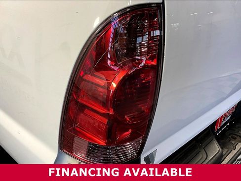 Used 2014 Toyota Tacoma 2WD Access Cab image 22