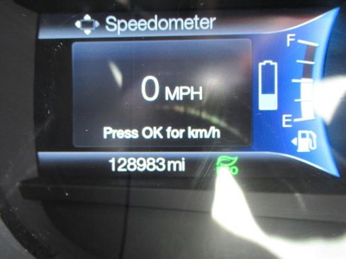 Used 2017 Ford Fusion SE w/ Equipment Group 601A FWD image 24