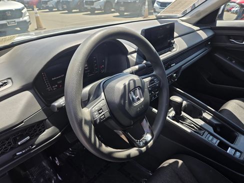 Used 2024 Honda Accord EX image 12