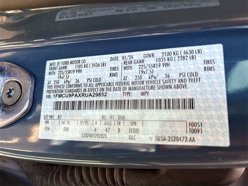 Used 2024 Ford Escape ST-Line Elite w/ Premium Technology Package image 33