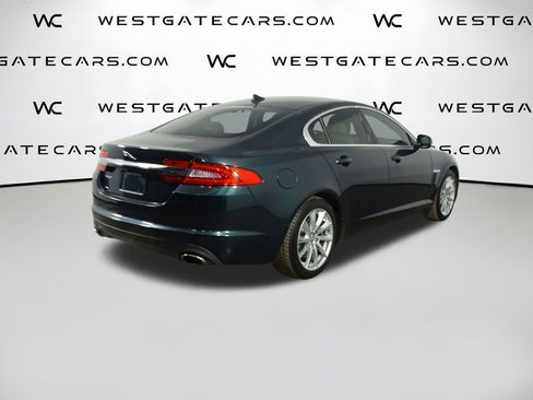 Used 2013 Jaguar XF image 38