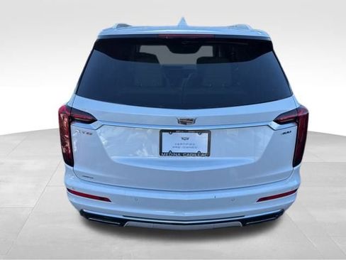 Certified 2024 Cadillac XT6 Premium Luxury image 6