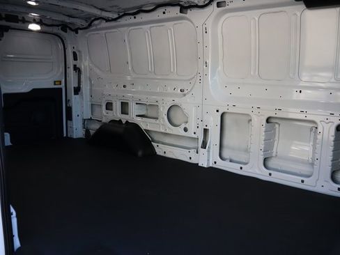New 2025 Ford Transit 250 LR image 28