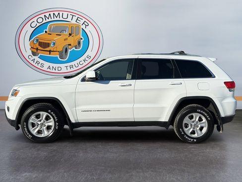 Used 2015 Jeep Grand Cherokee Laredo w/ Quick Order Package 23E image 2