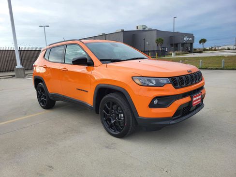 New 2026 Jeep Compass Latitude AWD/4WD image 7