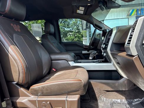 Used 2015 Ford F150 King Ranch w/ Equipment Group 601A Luxury AWD/4WD image 14