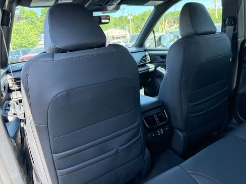 Certified 2025 Subaru Outback Wilderness AWD/4WD image 19