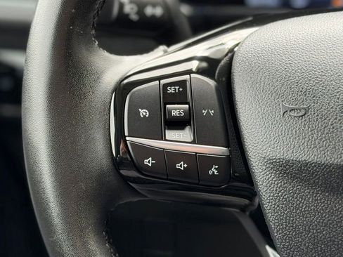 Used 2023 Ford Escape Active AWD/4WD image 12