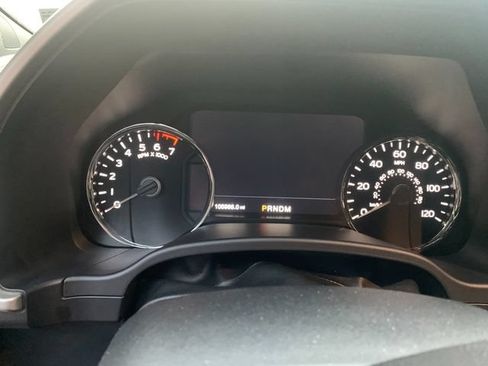 Used 2018 Ford F150 Lariat w/ Equipment Group 502A Luxury AWD/4WD image 10