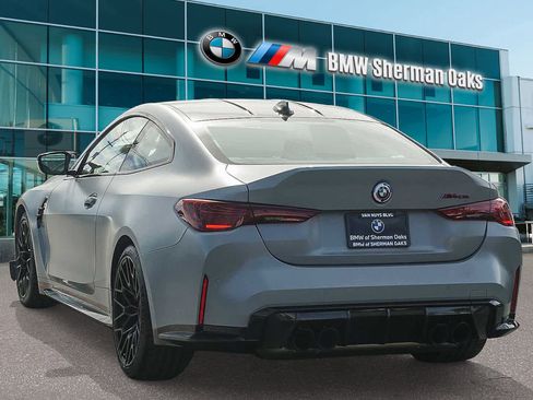Used 2023 BMW M4 CSL image 2