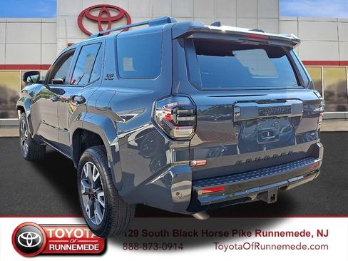 Certified 2025 Toyota 4Runner TRD Sport Premium AWD/4WD image 4