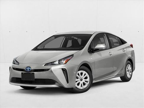 Used 2020 Toyota Prius LE image 1