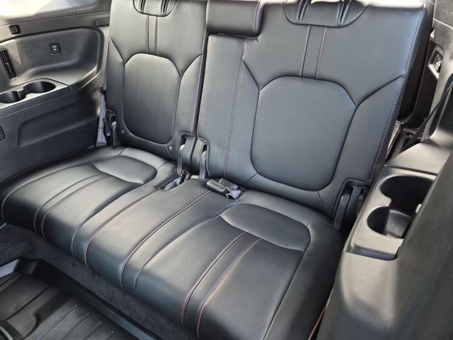 Used 2024 Honda Pilot TrailSport image 19