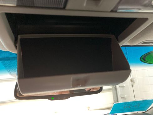 Used 2017 Nissan Frontier PRO-4X image 29