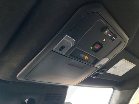 Certified 2025 Toyota Tacoma TRD Sport image 27