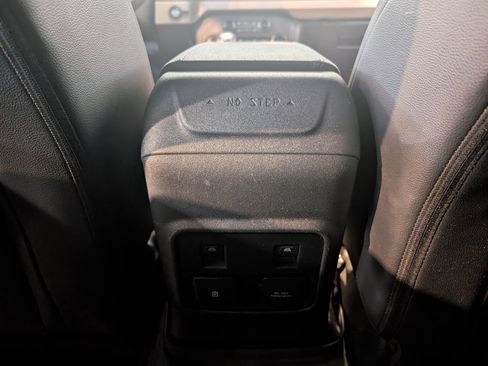 Used 2024 Ford Bronco Wildtrak image 25