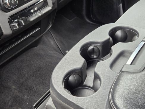 Used 2024 RAM 2500 Big Horn image 9