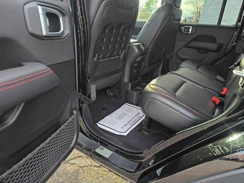 Used 2023 Jeep Wrangler Unlimited Rubicon w/ Xtreme 35 Tire Package image 13