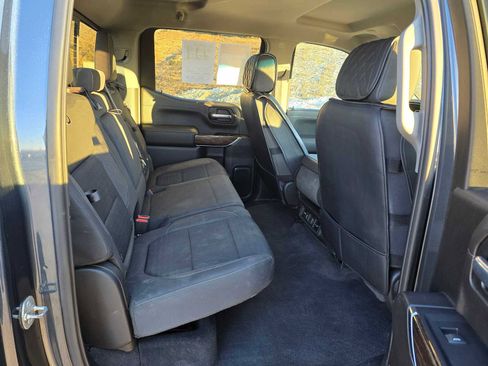 Used 2019 GMC Sierra 1500 SLE image 12
