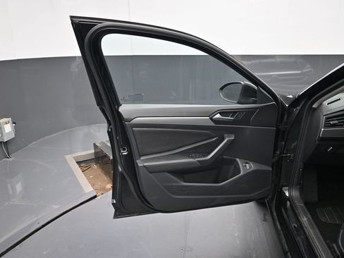 Used 2024 Volkswagen Jetta S FWD image 17