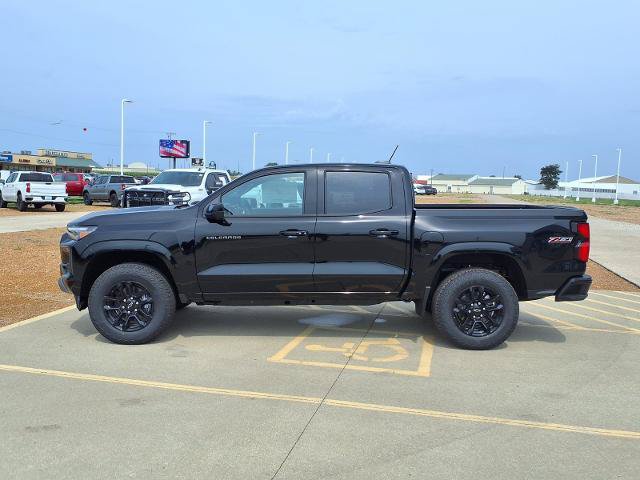 New 2026 Chevrolet Colorado Z71 w/ Midnight Edition AWD/4WD image 2