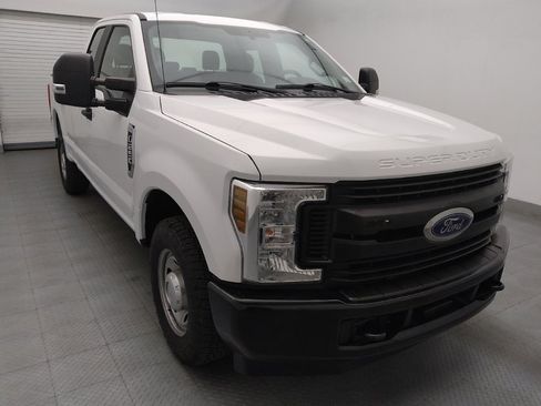 Used 2019 Ford F250 XL w/ Power Equipment Group RWD image 13