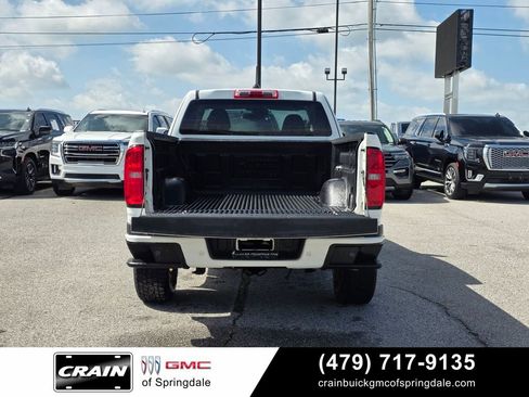 Used 2022 Chevrolet Colorado LT w/ Fleet Safety Package AWD/4WD image 7