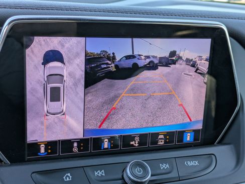 Used 2021 Chevrolet Blazer RS w/ Enhanced Convenience Package image 29