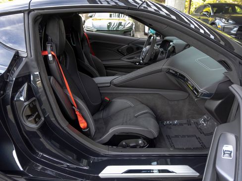 Used 2024 Chevrolet Corvette Z06 w/ Stealth Interior Trim Package image 59