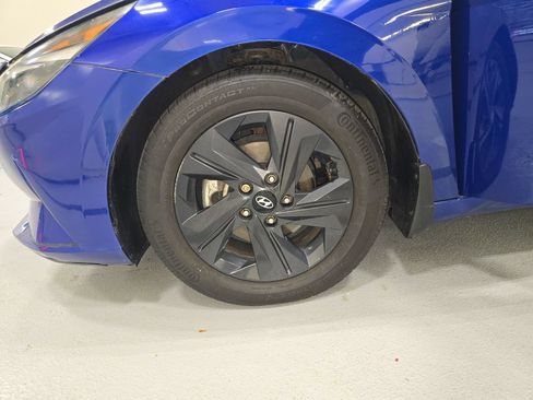 Certified 2023 Hyundai Elantra SEL FWD image 27