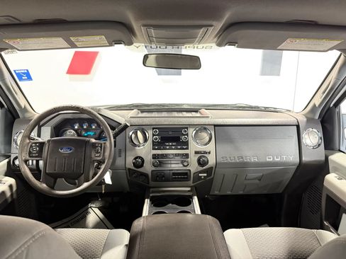 Used 2016 Ford F250 XLT AWD/4WD image 9