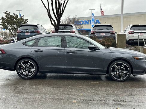 New 2026 Honda Accord SE image 3