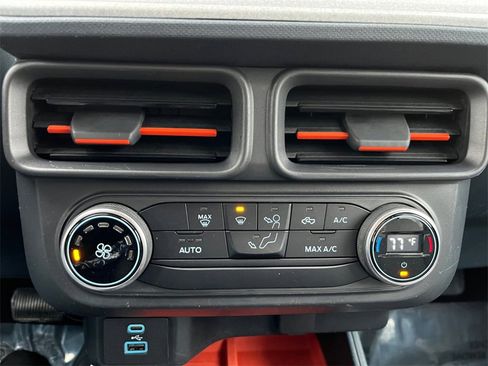 Used 2022 Ford Maverick XLT image 13